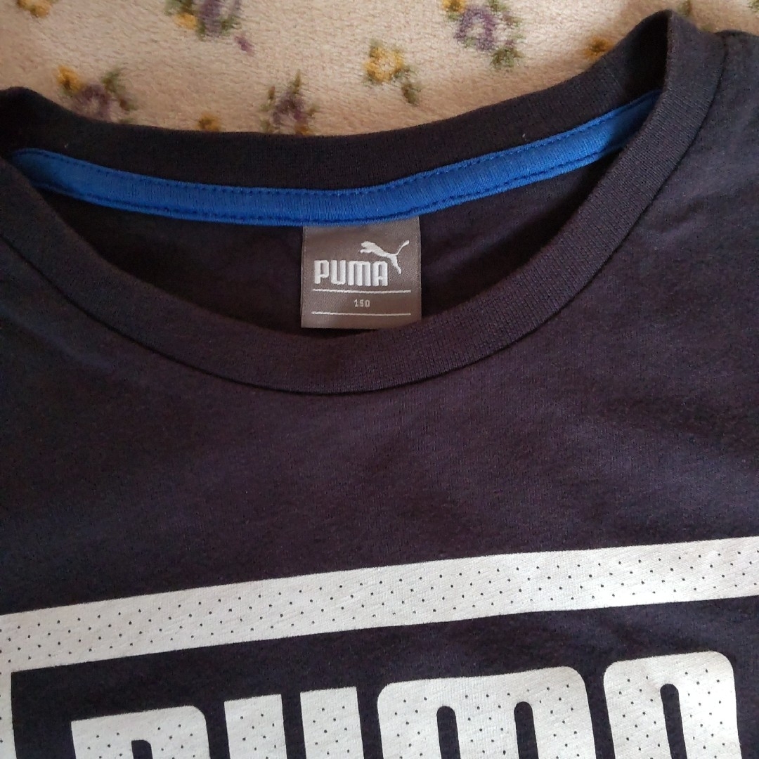 PUMA(プーマ)の150　プーマ　半袖Tシャツ　ネイビー　綿 キッズ/ベビー/マタニティのキッズ服男の子用(90cm~)(Tシャツ/カットソー)の商品写真