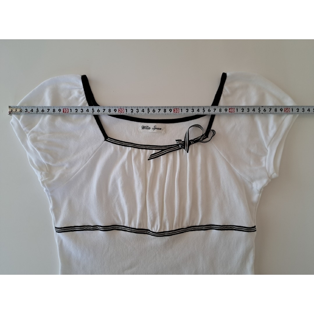 トップス　ホワイト　リボン　M レディースのトップス(Tシャツ(半袖/袖なし))の商品写真