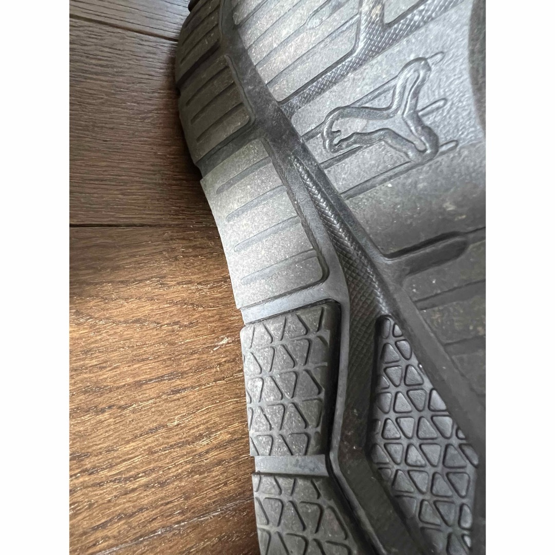 プーマ　ランニングシューズ レディースの靴/シューズ(スニーカー)の商品写真