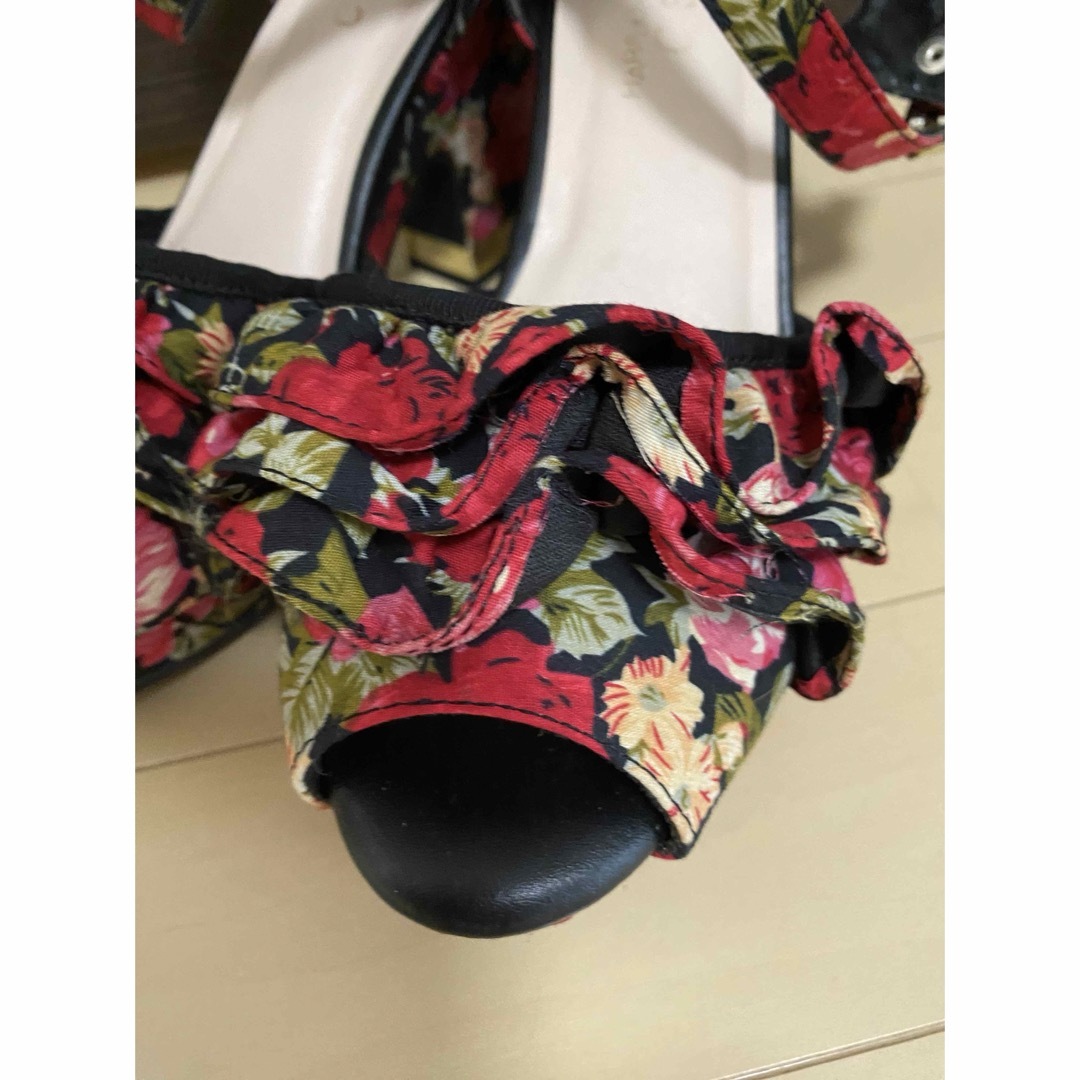 パンプス　ヒール　サンダル　花柄　靴　Lサイズ レディースの靴/シューズ(ハイヒール/パンプス)の商品写真