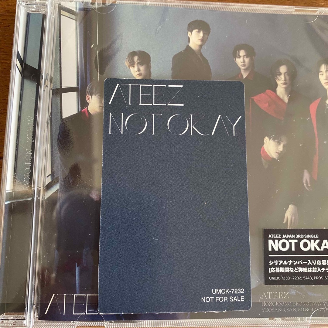 ATEEZ ホンジュン　NOT OKAY 初回フラッシュプライス盤　トレカのみ エンタメ/ホビーのCD(K-POP/アジア)の商品写真