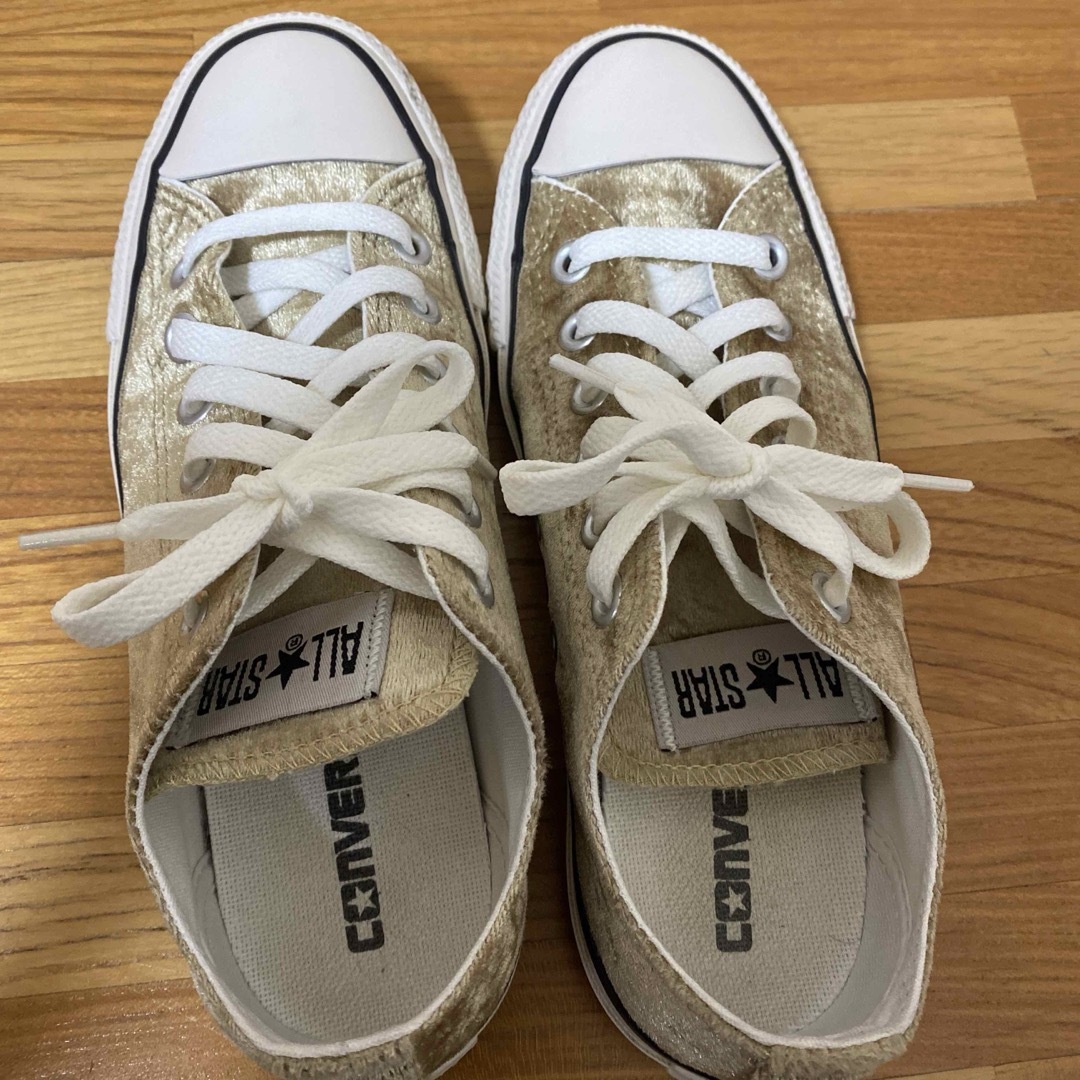 ALL STAR（CONVERSE）(オールスター)のコンバース　オールスター スニーカー　23.5 CA ベルベット OX 靴 レディースの靴/シューズ(スニーカー)の商品写真