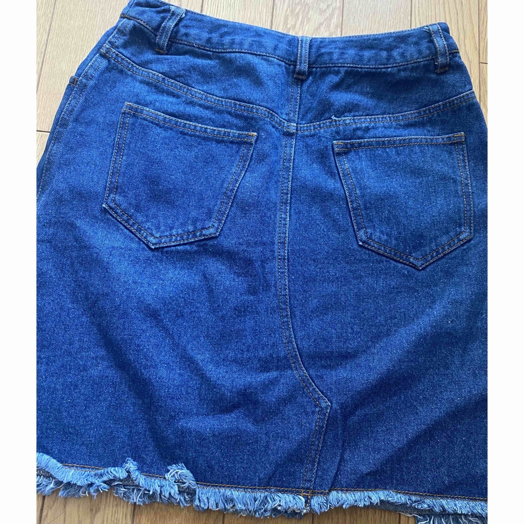 【新品、未使用】デニムスカート　M レディースのスカート(ひざ丈スカート)の商品写真