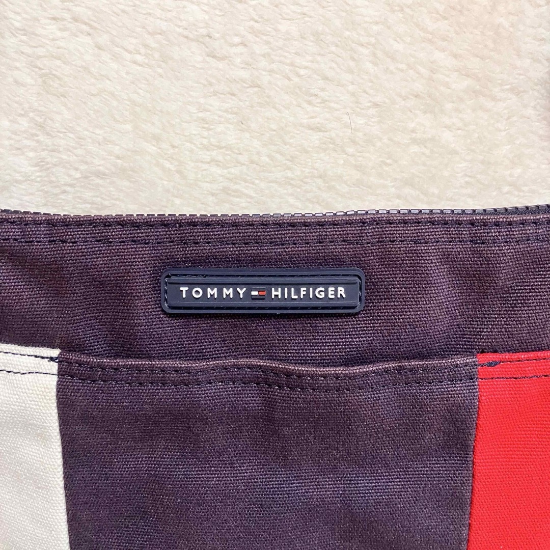 TOMMY HILFIGER(トミーヒルフィガー)のTOMMY HILFIGER キャンバス ショルダーバッグ レディースのバッグ(ショルダーバッグ)の商品写真