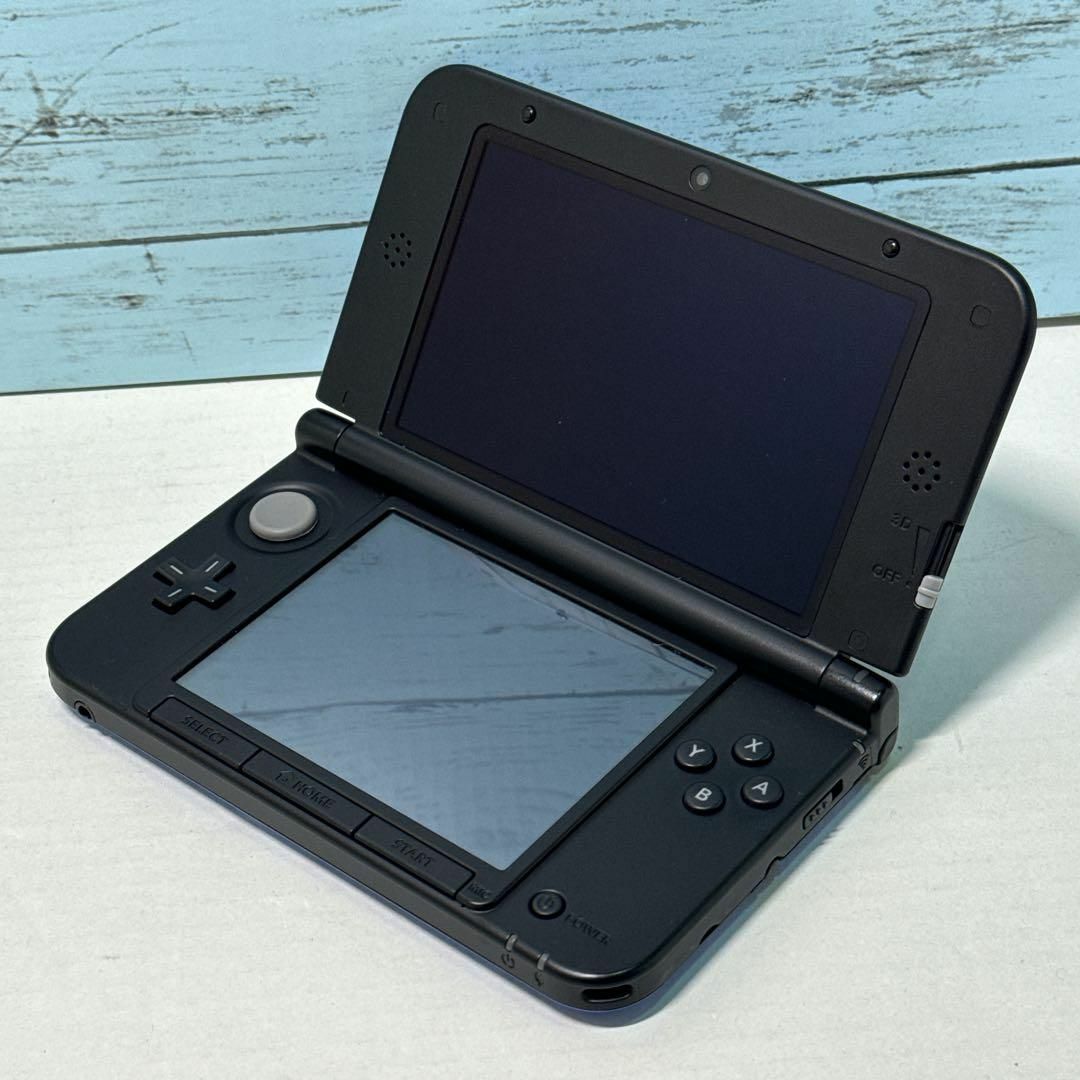 美品！Nintendo 3DS LL ポケットモンスターXYモデル 本体 エンタメ/ホビーのゲームソフト/ゲーム機本体(家庭用ゲーム機本体)の商品写真