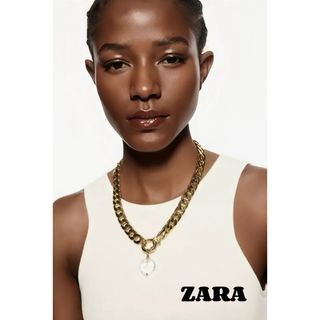 ザラ(ZARA)のzara  ハートネックレス【新品未使用】(ネックレス)