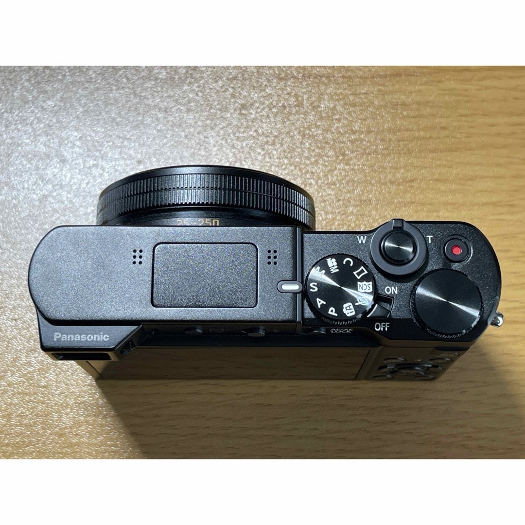 Panasonic(パナソニック)のPanasonic LUMIX TX DMC-TX1-K スマホ/家電/カメラのカメラ(コンパクトデジタルカメラ)の商品写真