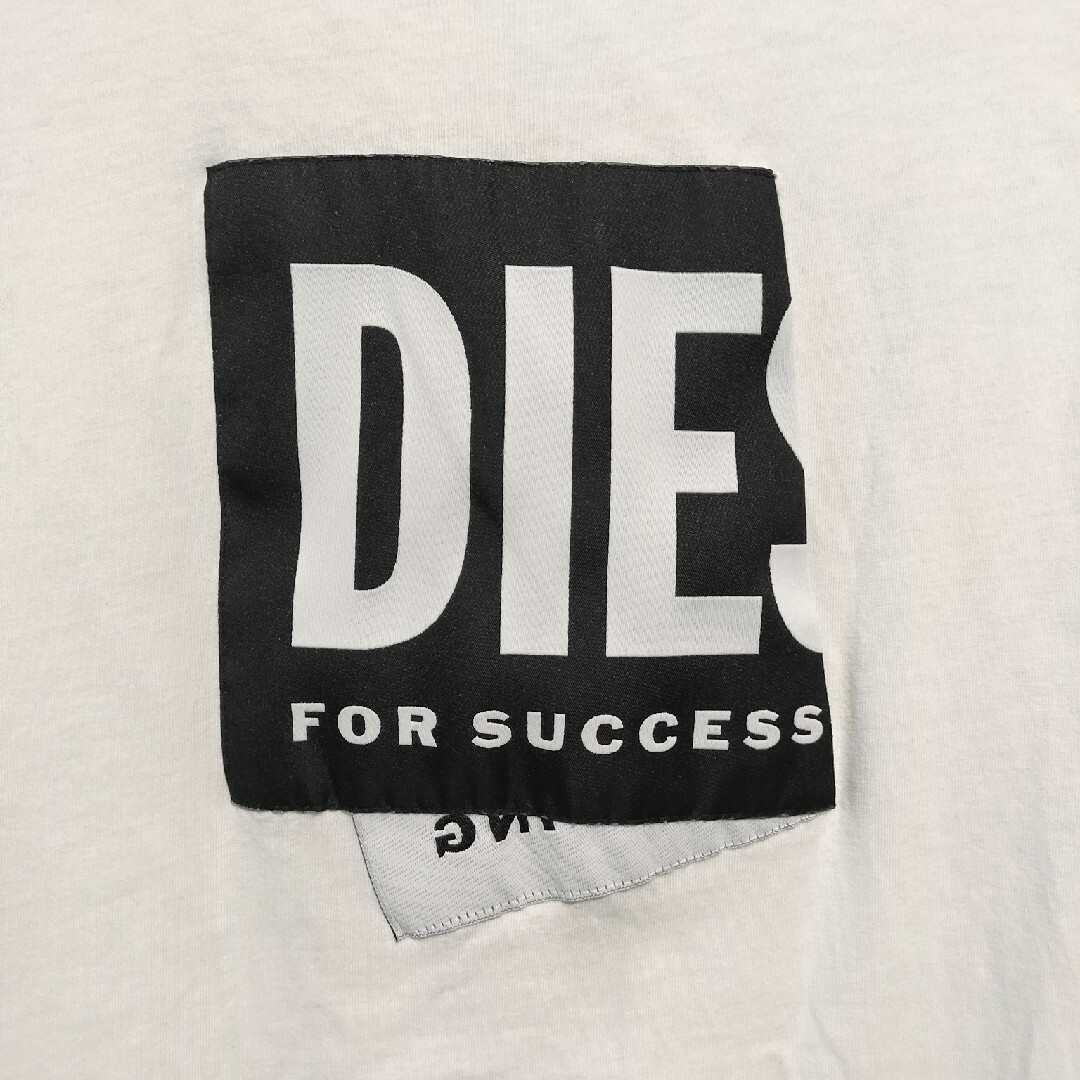 DIESEL(ディーゼル)のDIESEL Tシャツ メンズのトップス(Tシャツ/カットソー(半袖/袖なし))の商品写真