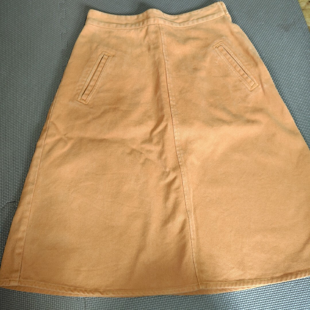 Kastane(カスタネ)のKastaneのスカート　Мサイズ レディースのスカート(ひざ丈スカート)の商品写真