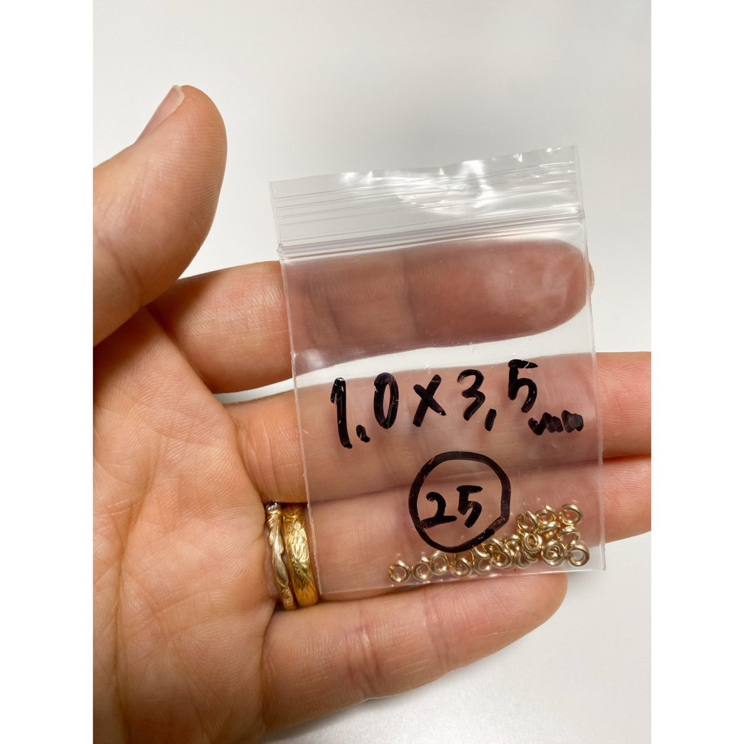 14kgf アクセサリーパーツ 線径1.0㎜ 丸カン ハンドメイド ゴールド ハンドメイドの素材/材料(各種パーツ)の商品写真