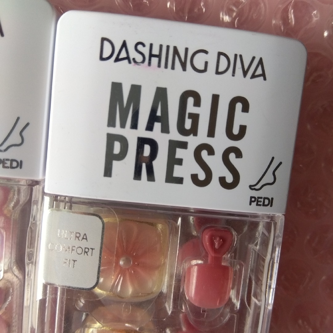 DASHING DIVA(ダッシングディバ)のDASHINGDIVA MAGICPRESS ダッシングディバ　マジックプレス③ コスメ/美容のネイル(つけ爪/ネイルチップ)の商品写真