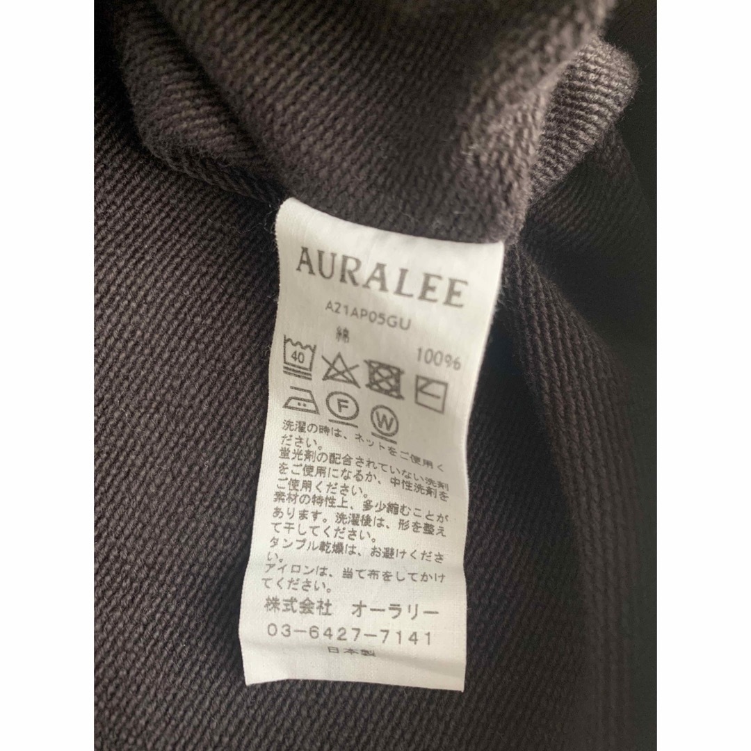 AURALEE(オーラリー)のAURALEEスウェット　ブラウン レディースのトップス(トレーナー/スウェット)の商品写真