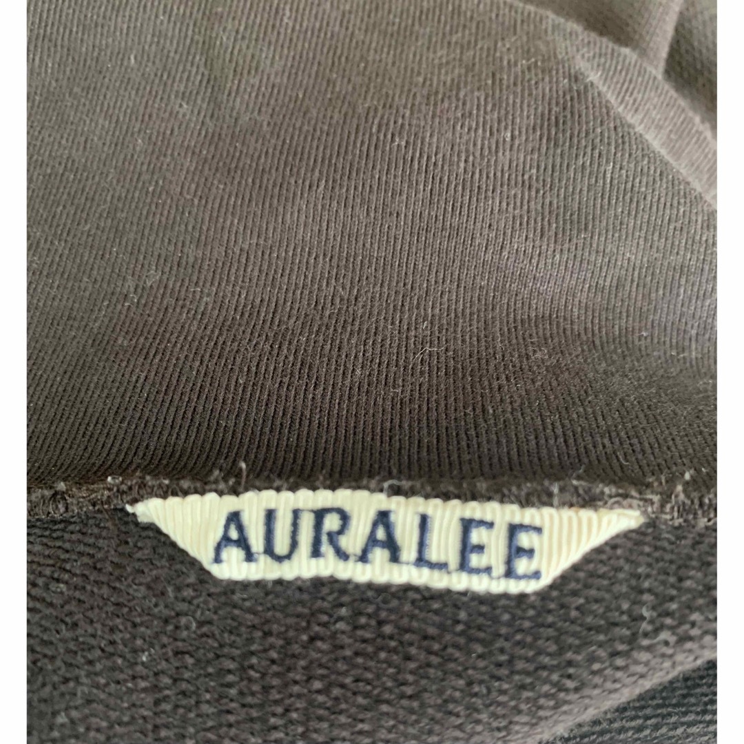 AURALEE(オーラリー)のAURALEEスウェット　ブラウン レディースのトップス(トレーナー/スウェット)の商品写真