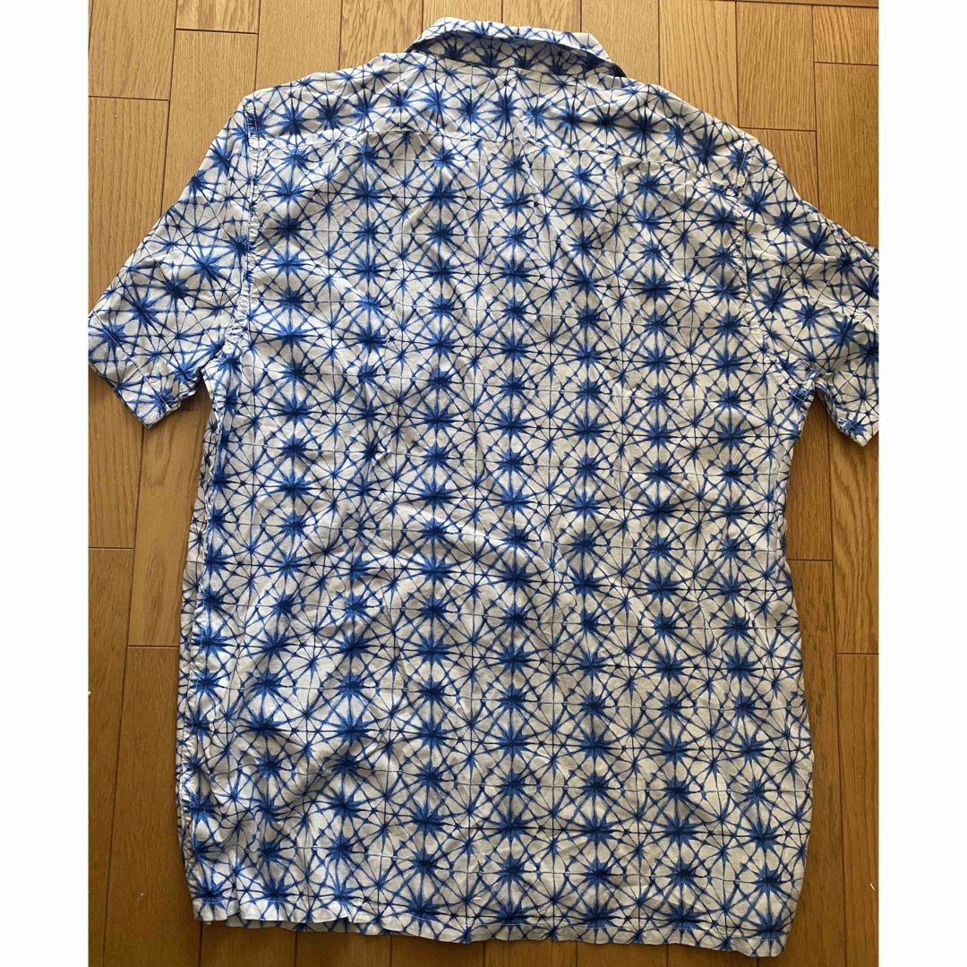 Levi's(リーバイス)の【新品、未使用】リーバイス　シャツ  メンズのトップス(Tシャツ/カットソー(半袖/袖なし))の商品写真