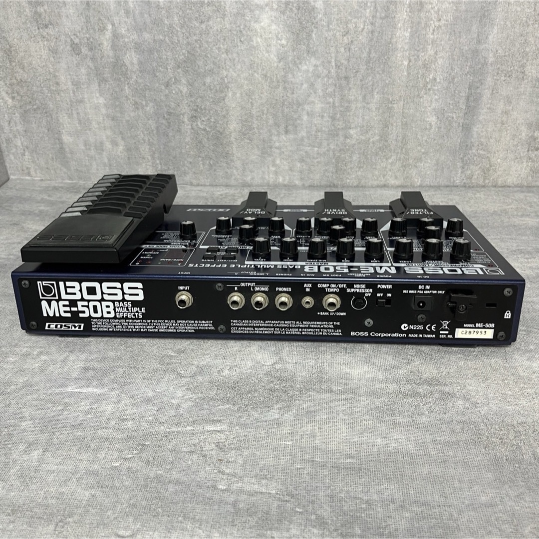 BOSS(ボス)のBOSS Bass Multiple Effects エフェクター ME-50B 楽器のベース(ベースエフェクター)の商品写真