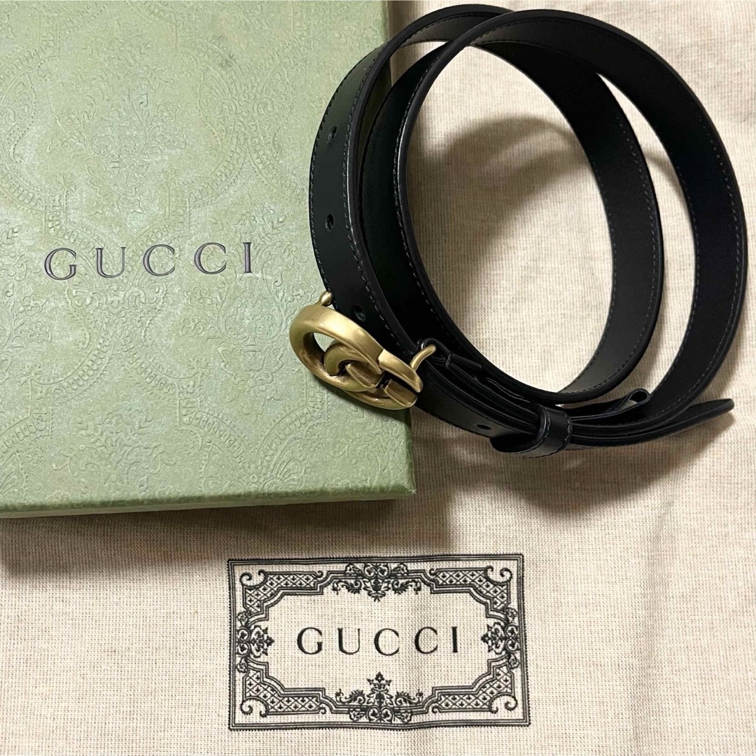 Gucci(グッチ)のGUCCI グッチ ダブルG スリムベルト ベルト レディース レザー ブラック レディースのファッション小物(ベルト)の商品写真