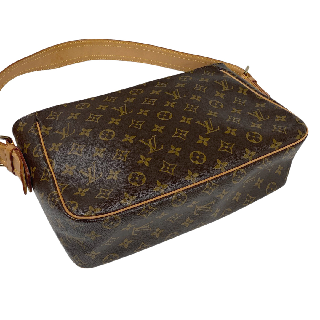 LOUIS VUITTON(ルイヴィトン)のルイ・ヴィトン ヴィバ シテ GM レディース 【中古】 レディースのバッグ(ショルダーバッグ)の商品写真