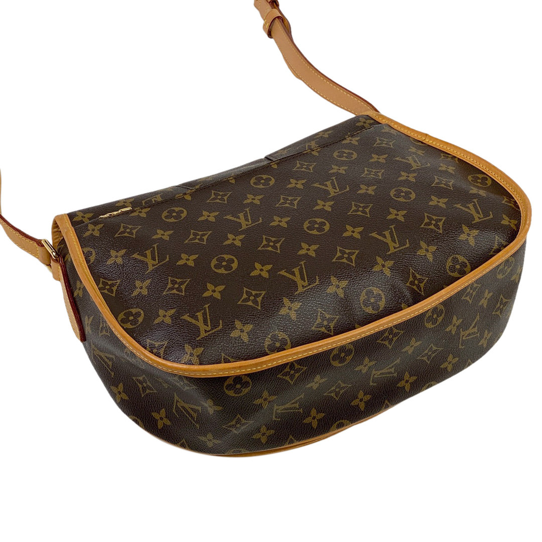 LOUIS VUITTON(ルイヴィトン)のルイ・ヴィトン メニルモンタン MM レディース 【中古】 レディースのバッグ(ショルダーバッグ)の商品写真