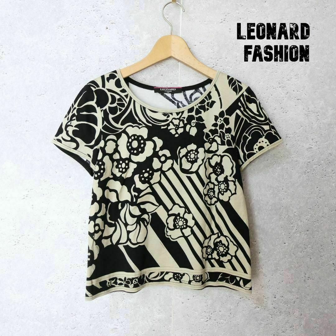 LEONARD(レオナール)の美品 LEONARD FASHION 花柄 クルーネック 半袖 Tシャツ レディースのトップス(Tシャツ(半袖/袖なし))の商品写真