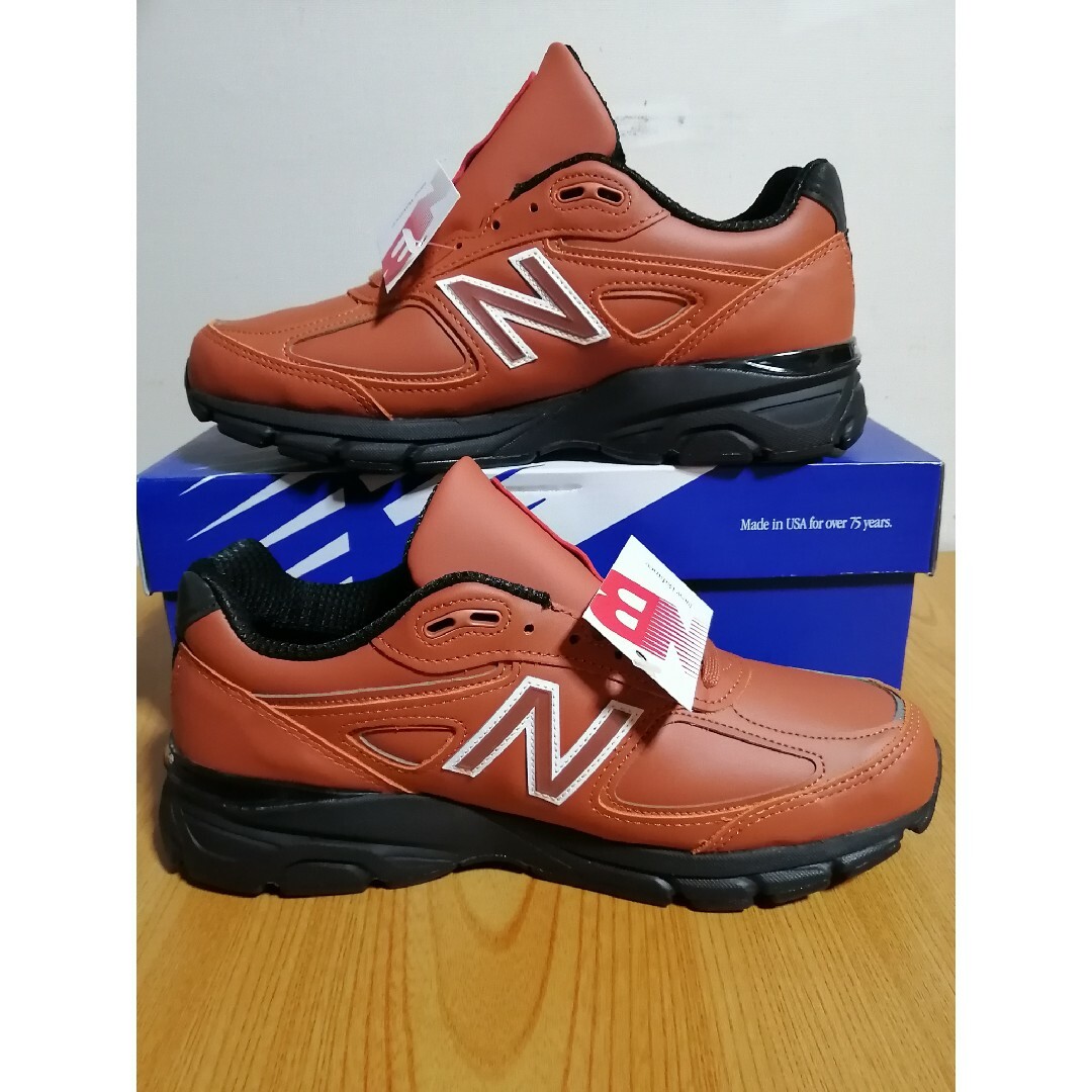 New Balance(ニューバランス)のus8.5 26.5cm ニューバランス U990RB4 ブラウン 未使用品 メンズの靴/シューズ(スニーカー)の商品写真