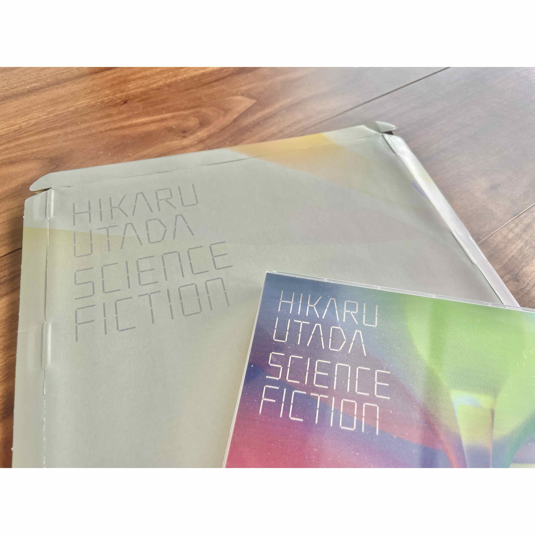 (最安値)宇多田ヒカル SCIENCE FICTION 〜生産限定盤〜 シール付 エンタメ/ホビーのCD(ポップス/ロック(邦楽))の商品写真