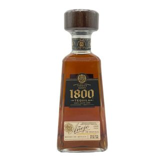 クエルボ 1800 アネホ 750ml 40％ Cuervo ANEJO【T4】(蒸留酒/スピリッツ)