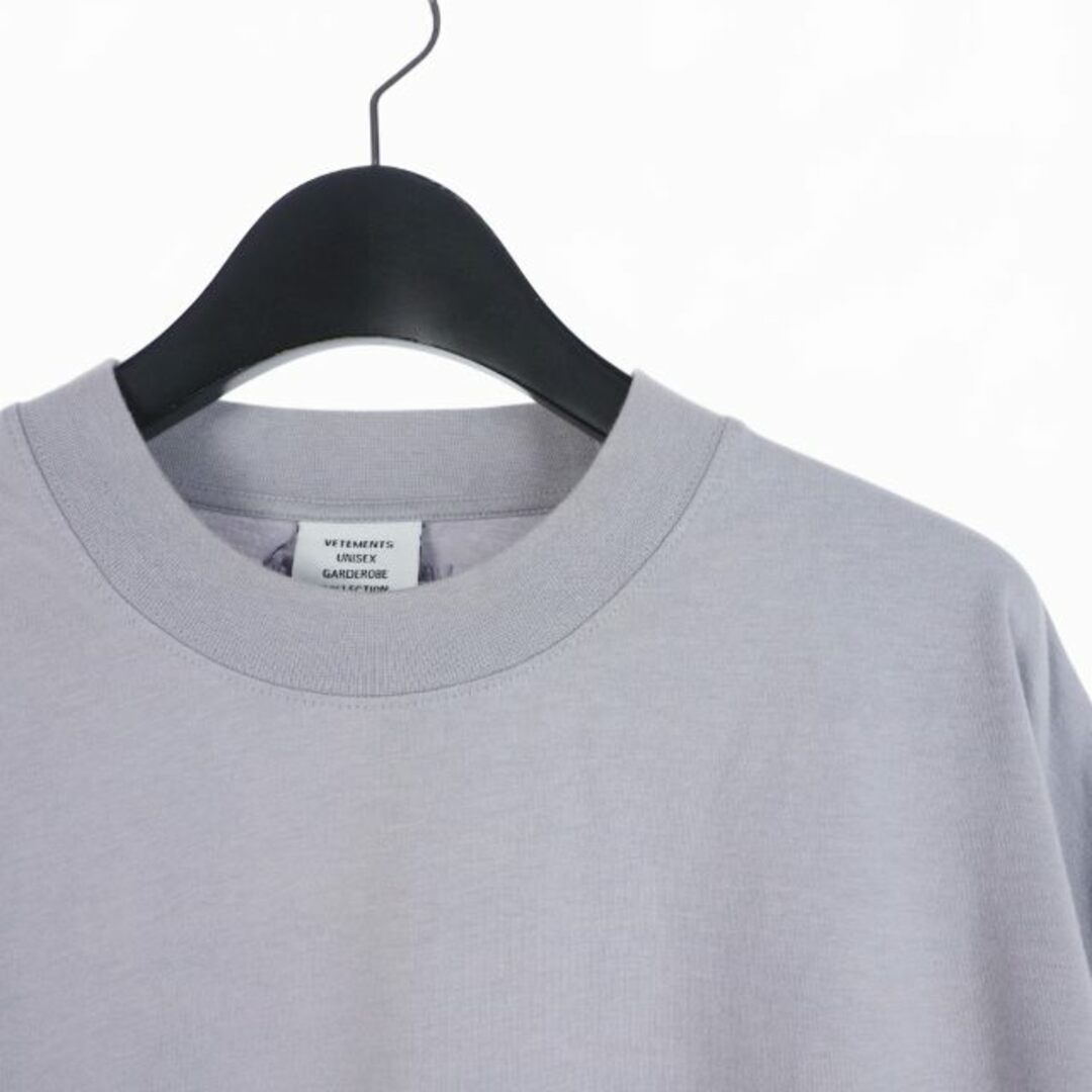 ヴェトモン ベトモン 23SS Tシャツ 半袖 プリント ロゴ XS グレー メンズのトップス(Tシャツ/カットソー(半袖/袖なし))の商品写真