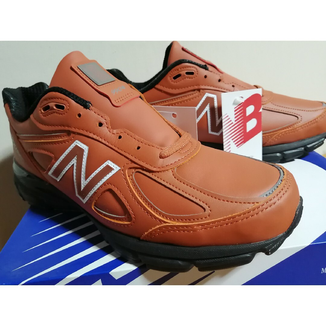 New Balance(ニューバランス)のus9 27.0cm ニューバランス U990RB4 ブラウン 未使用品 メンズの靴/シューズ(スニーカー)の商品写真