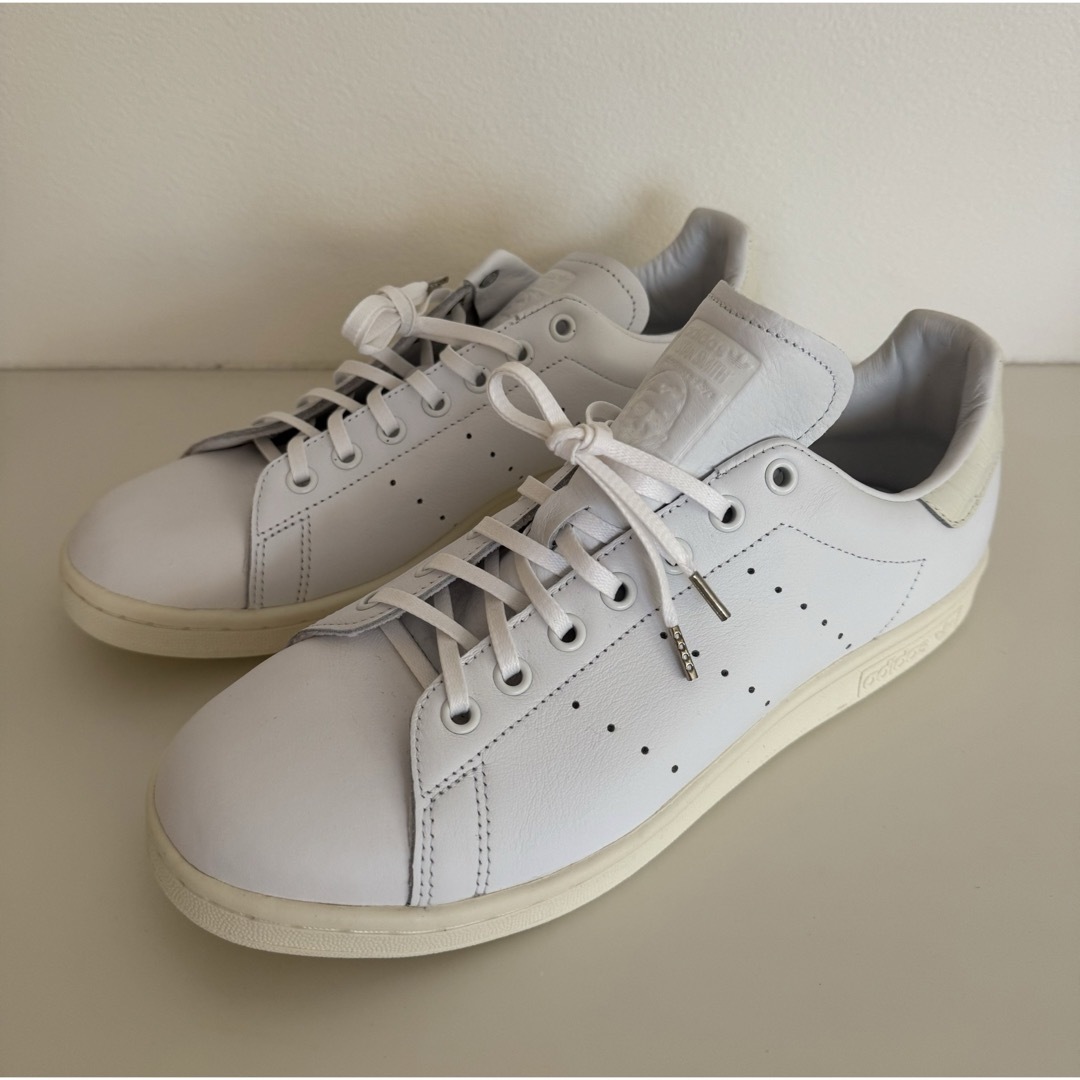 adidas(アディダス)の⭐️adidasアディダススタンスミスBZ046スネークスキンレザー28cm白 メンズの靴/シューズ(スニーカー)の商品写真