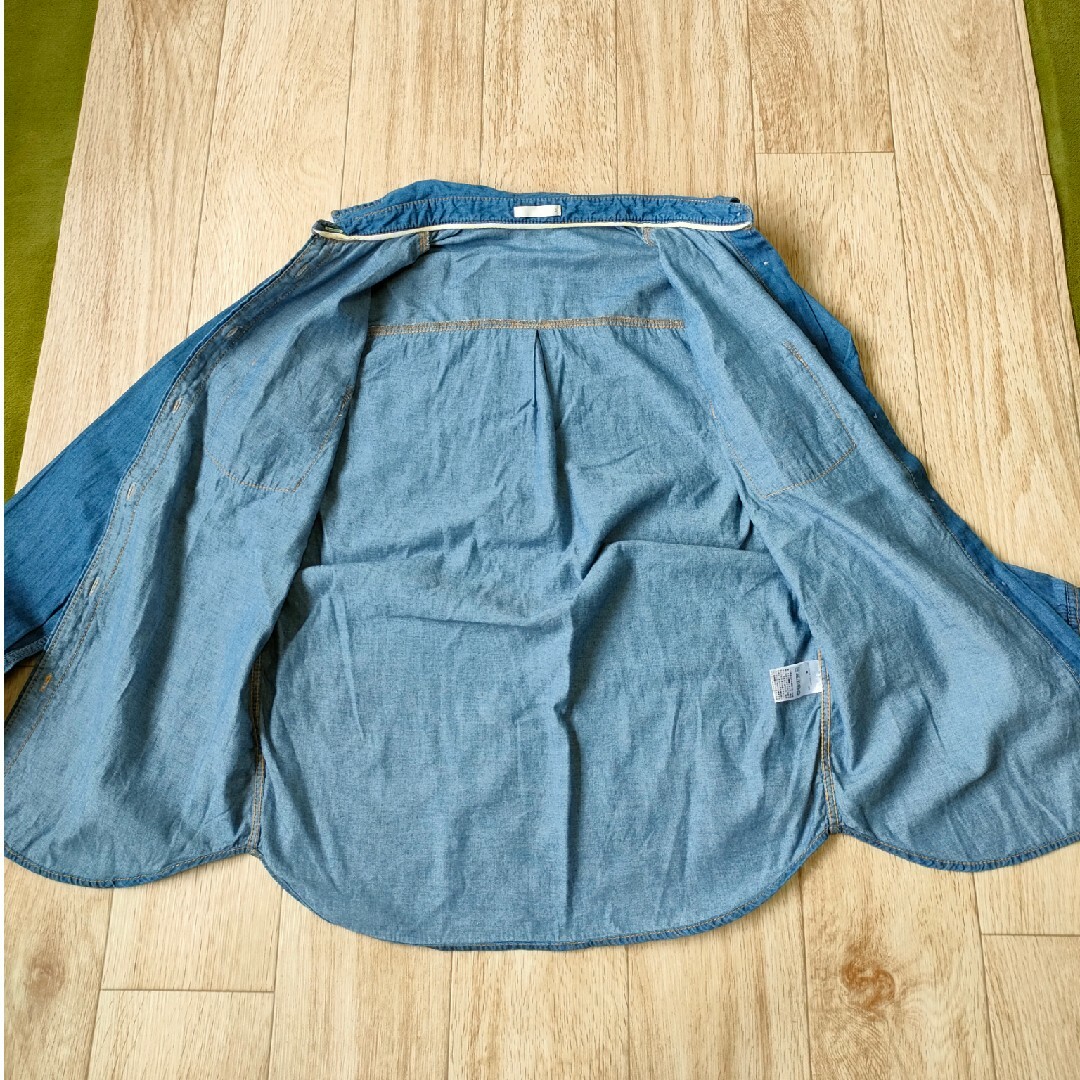GU(ジーユー)のGU シンプルデニムシャツ レディースのトップス(シャツ/ブラウス(長袖/七分))の商品写真