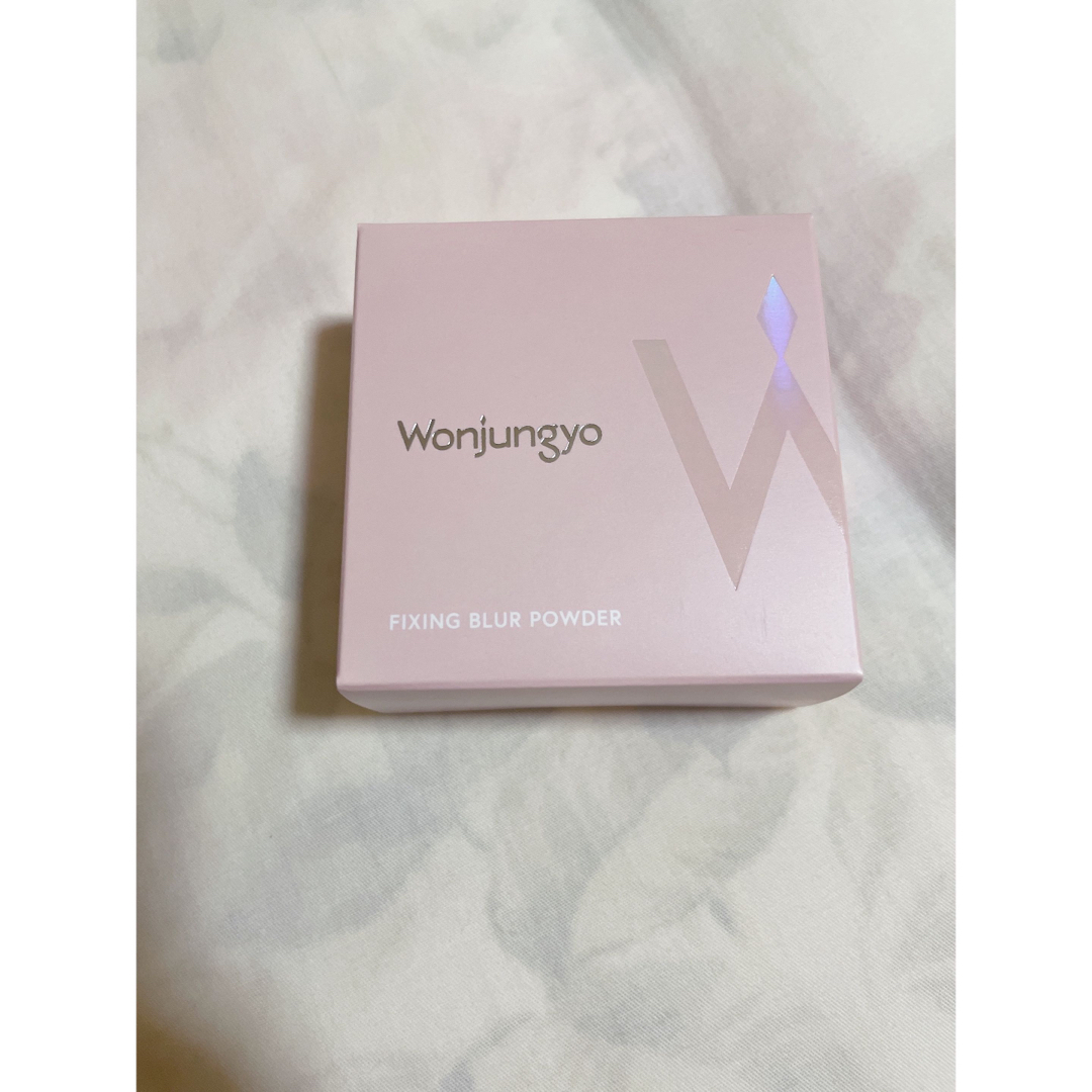 ウォンジョンヨ　フィクシングブラーパウダー　01  プレーンピンク コスメ/美容のベースメイク/化粧品(フェイスパウダー)の商品写真
