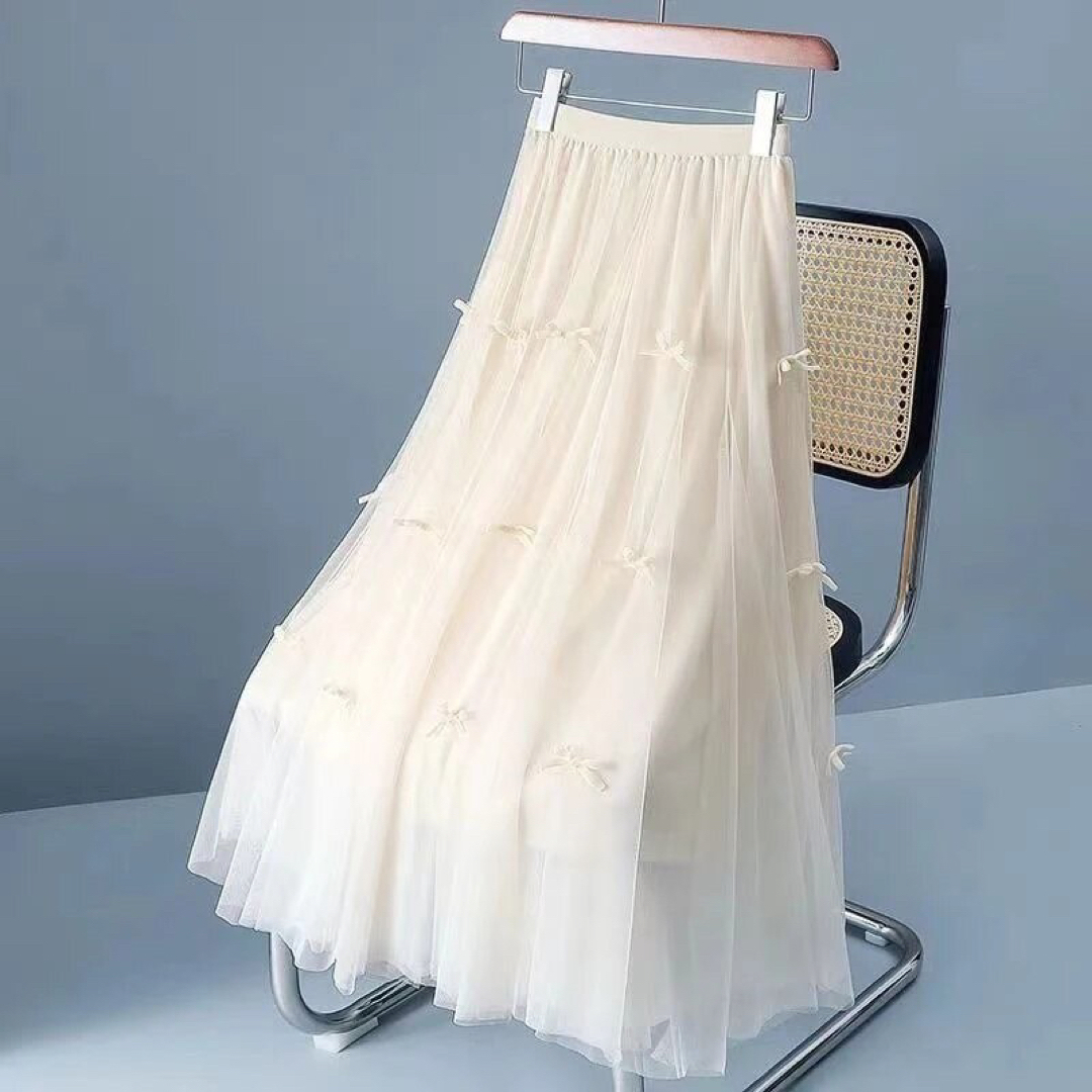 ガーリー チュール 春 艶 シンプルミモレ丈 リボン スカート ホワイトS レディースのスカート(ひざ丈スカート)の商品写真
