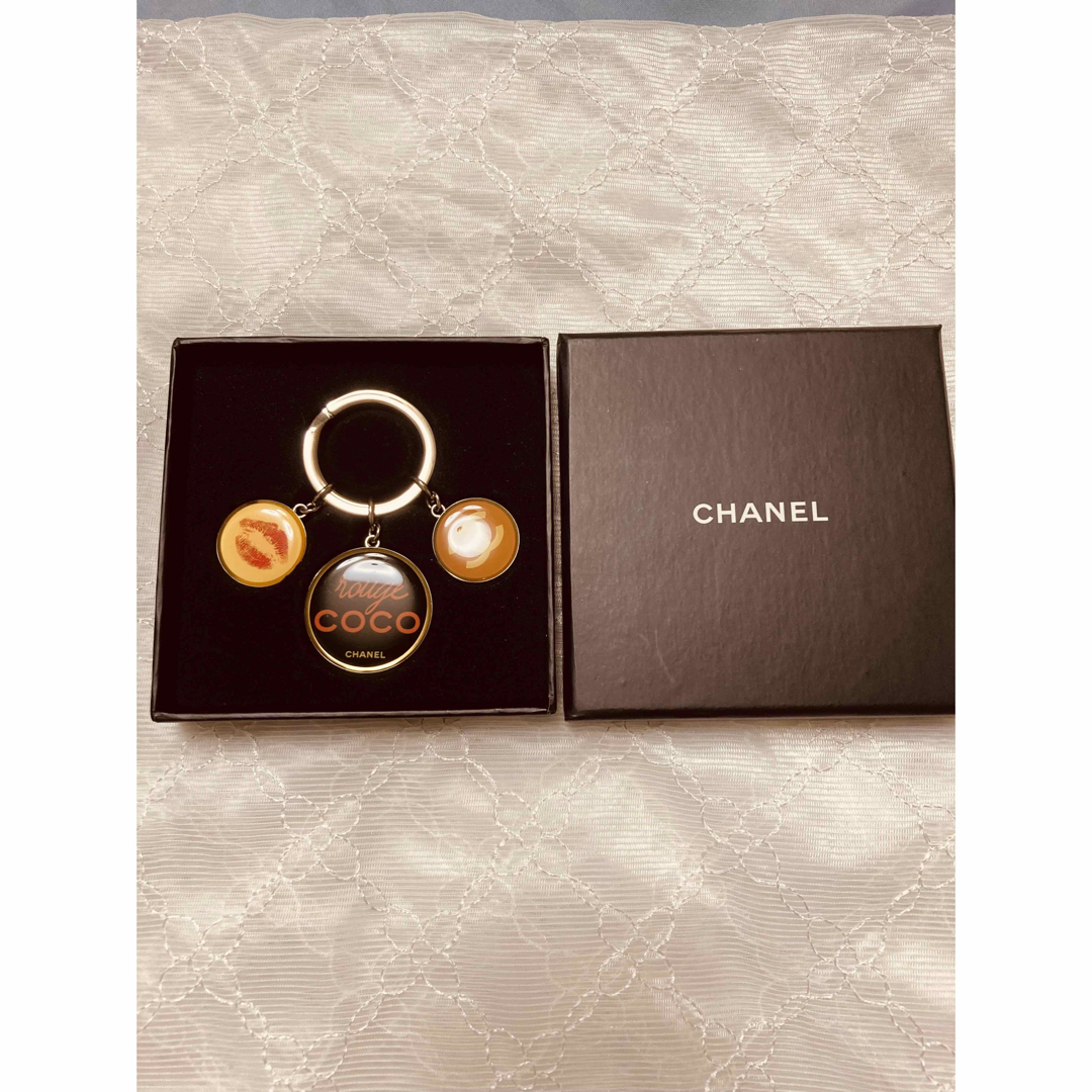 CHANEL(シャネル)の⭐️CHANEL ココマーク ルージュココ キーホルダー キーリング チャーム レディースのファッション小物(キーホルダー)の商品写真