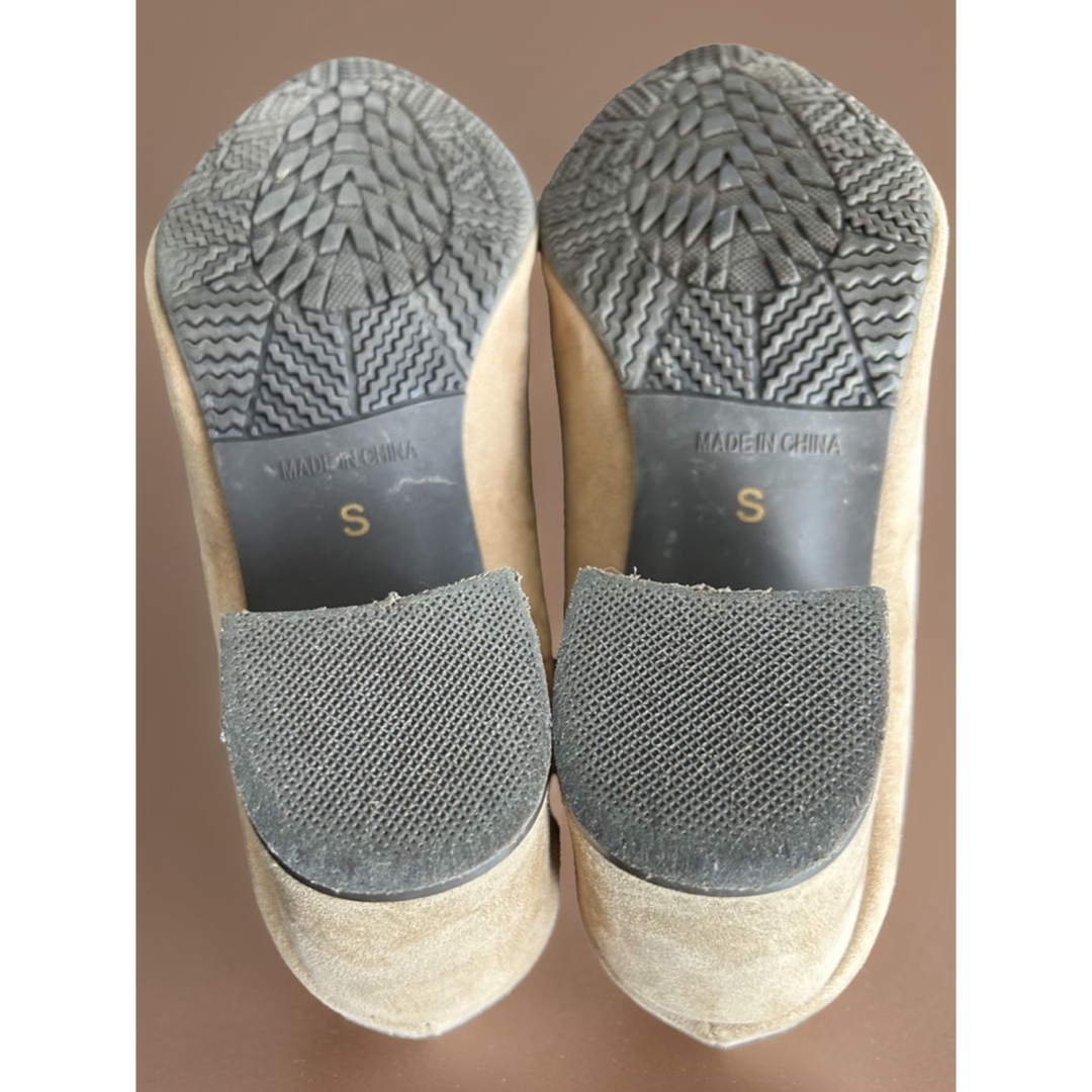 GLACIER(グラシア)のグラシア　パンプス　スエード　Ｓサイズ　ベージュ　GLACIER レディースの靴/シューズ(ハイヒール/パンプス)の商品写真