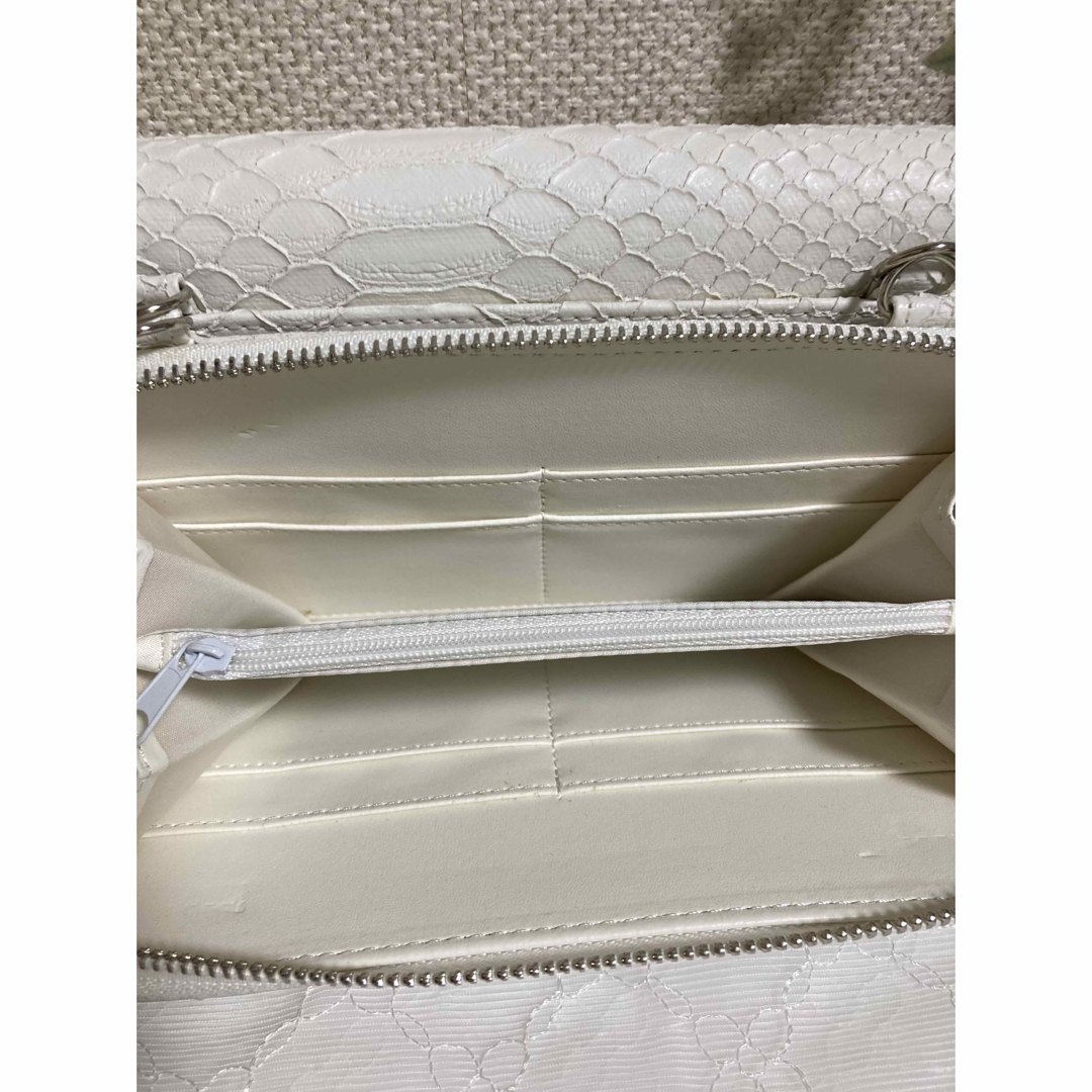 ⭐️新品未使用⭐️AZULお財布ショルダーバック レディースのバッグ(ショルダーバッグ)の商品写真