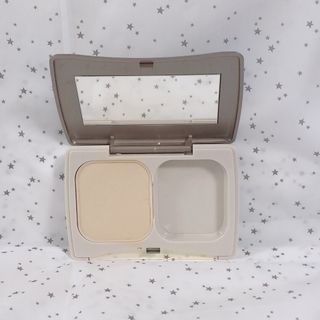 エイボン(AVON)のb532/ AVON エイボン　パウダーファンデーション(ファンデーション)