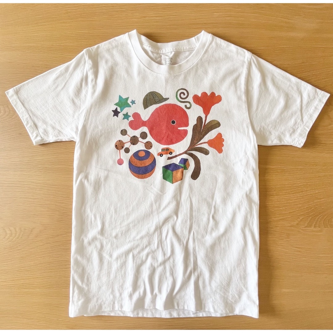 Design Tshirts Store graniph(グラニフ)のグラニフ きんぎょがにげた Tシャツ レディースのトップス(Tシャツ(半袖/袖なし))の商品写真