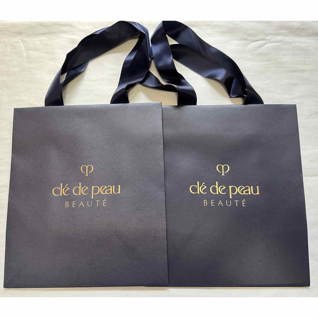 クレ・ド・ポー ボーテ(クレドポーボーテ)のクレドポーボーテ紙袋２枚 レディースのバッグ(ショップ袋)の商品写真