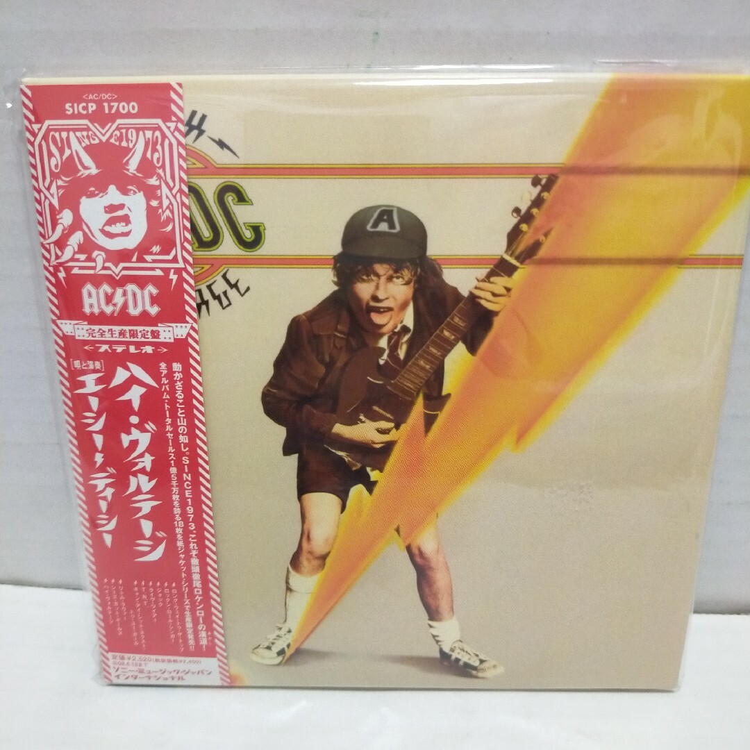 美盤 美品 紙ジャケット仕様 限定生産盤CDセット/AC/DC 2枚セット エンタメ/ホビーのCD(ポップス/ロック(洋楽))の商品写真