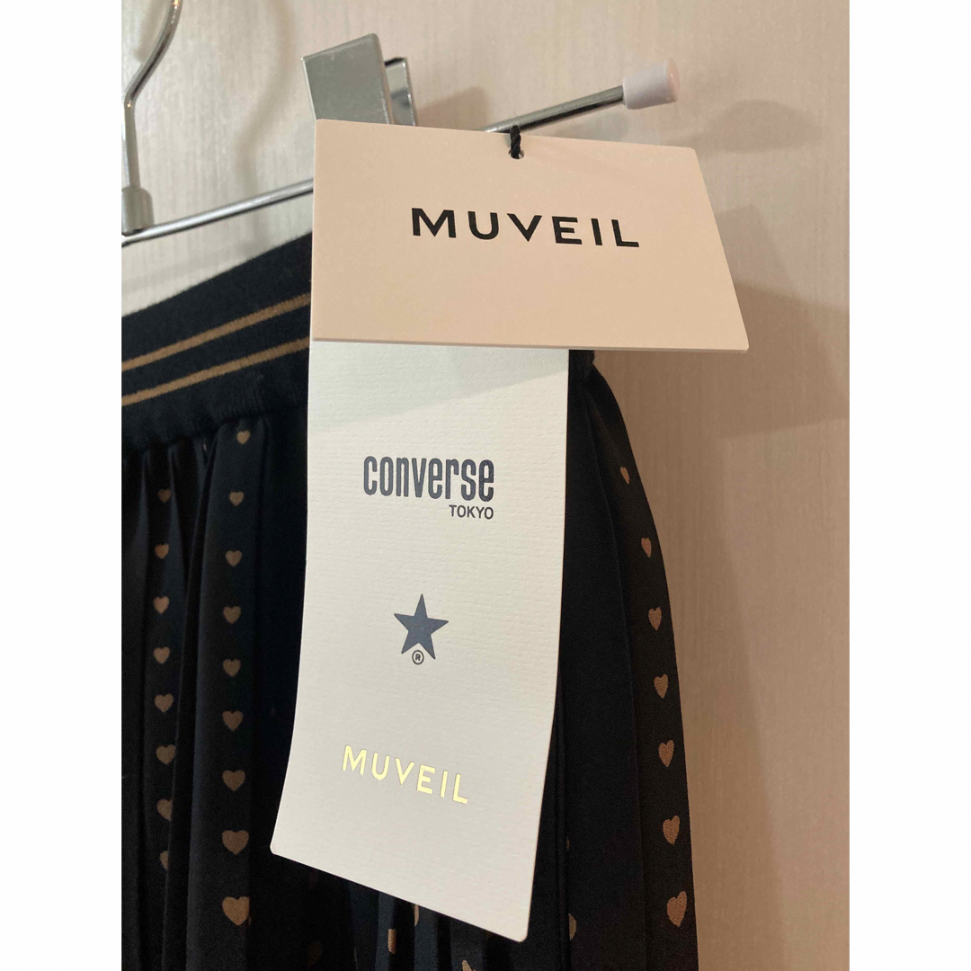 MUVEIL(ミュベール)の新品未使用　ミュベール／コンバース　ハートスカート レディースのスカート(ロングスカート)の商品写真