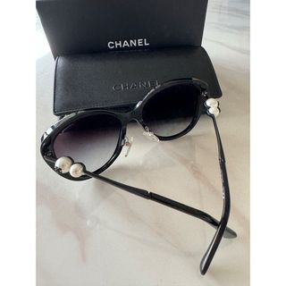 CHANEL - 超美品　CHANEL シャネル　パール　サングラス