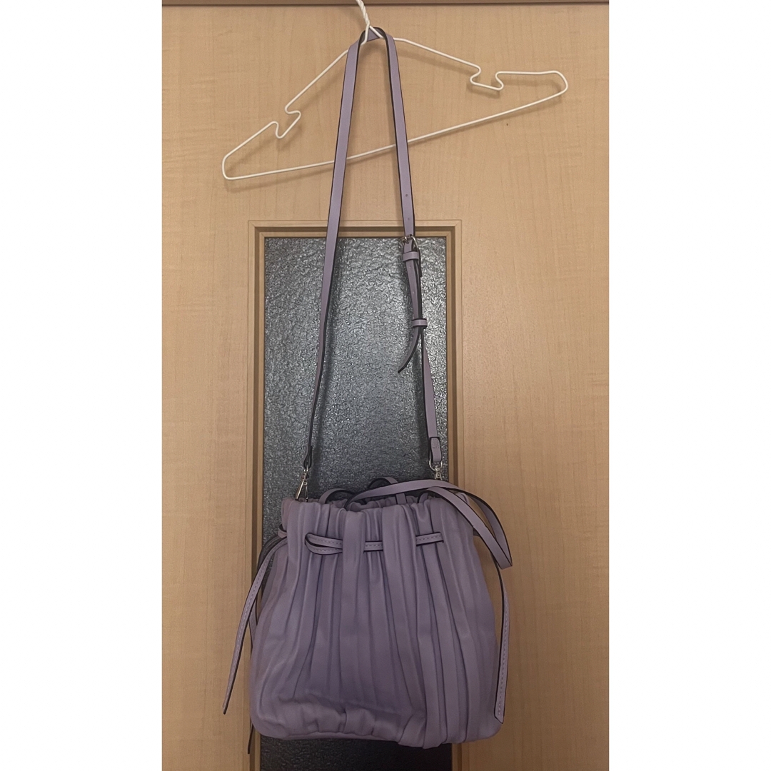 ZARA(ザラ)のZARA 巾着バッグ レディースのバッグ(ショルダーバッグ)の商品写真