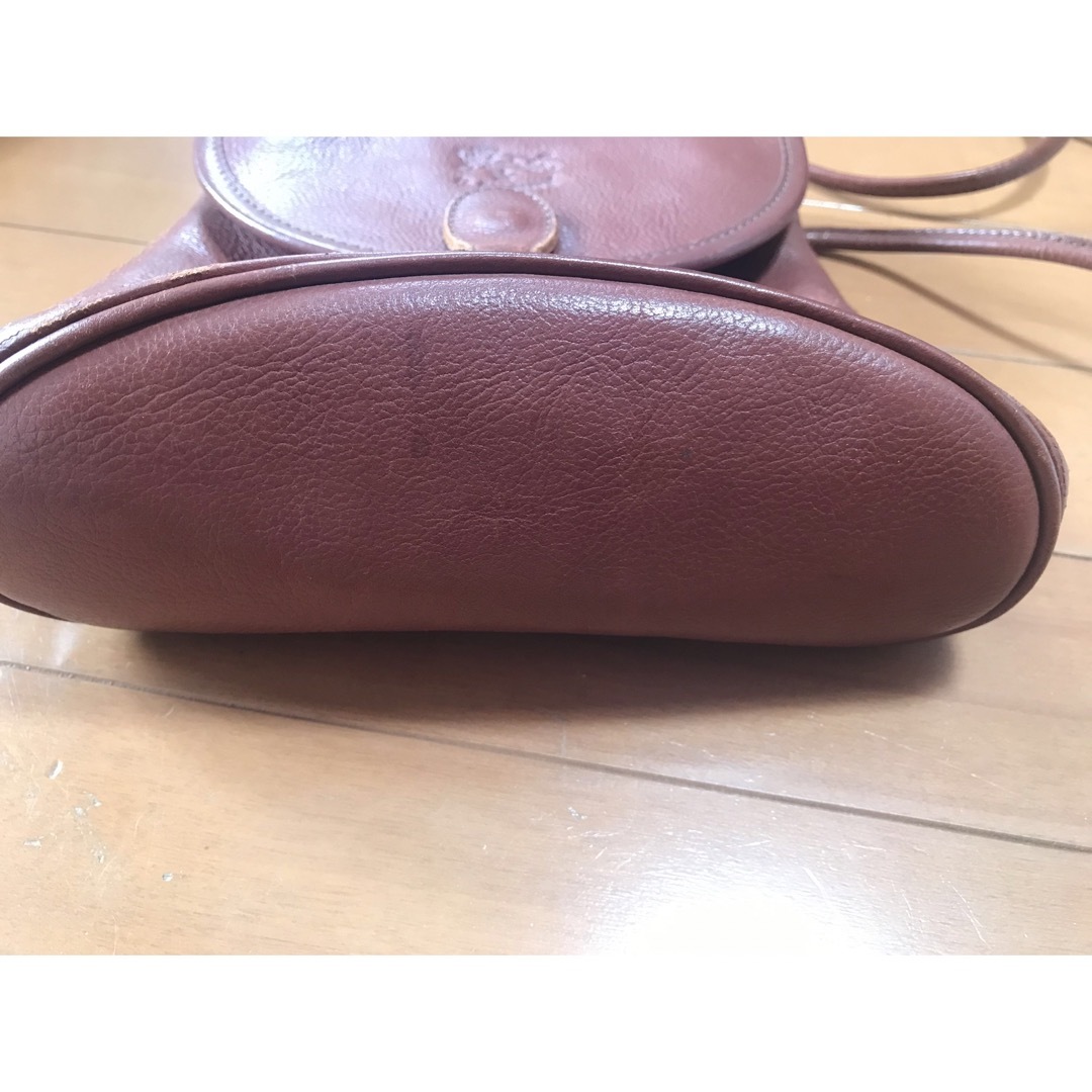 IL BISONTE(イルビゾンテ)の値下げ IL BISONTE leather shoulder bag レディースのバッグ(ショルダーバッグ)の商品写真