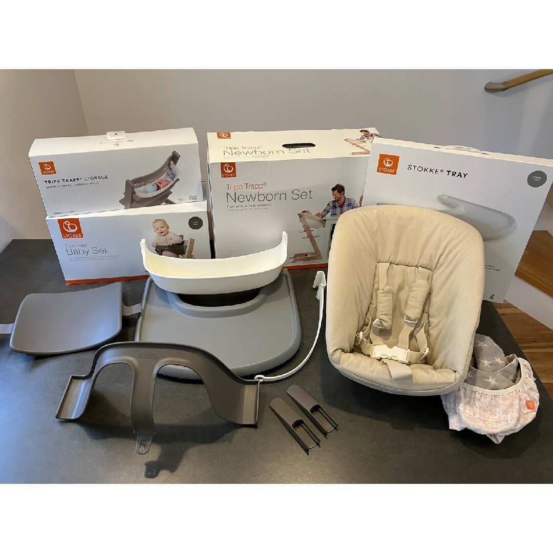 Stokke(ストッケ)のストッケ　トリップトラップ　ニューボーンセット　ベビーセット　トレイ キッズ/ベビー/マタニティのキッズ/ベビー/マタニティ その他(その他)の商品写真