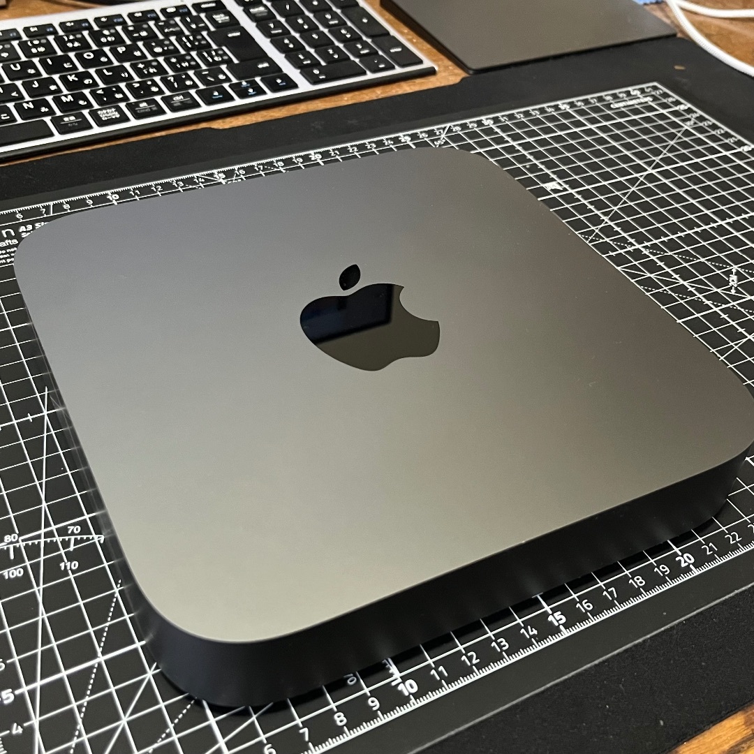 Apple(アップル)のMac mini Late 2018 3.0GHz/16GB/1TB/10Gb スマホ/家電/カメラのPC/タブレット(デスクトップ型PC)の商品写真