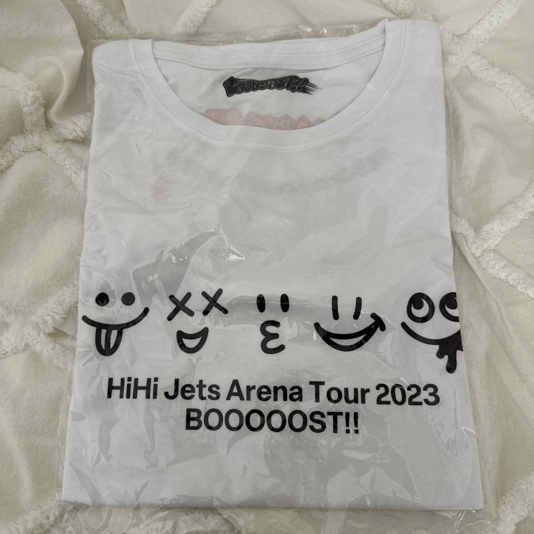 ジャニーズJr.(ジャニーズジュニア)のHiHiJets BOOOOOST!! Tシャツ エンタメ/ホビーのタレントグッズ(アイドルグッズ)の商品写真