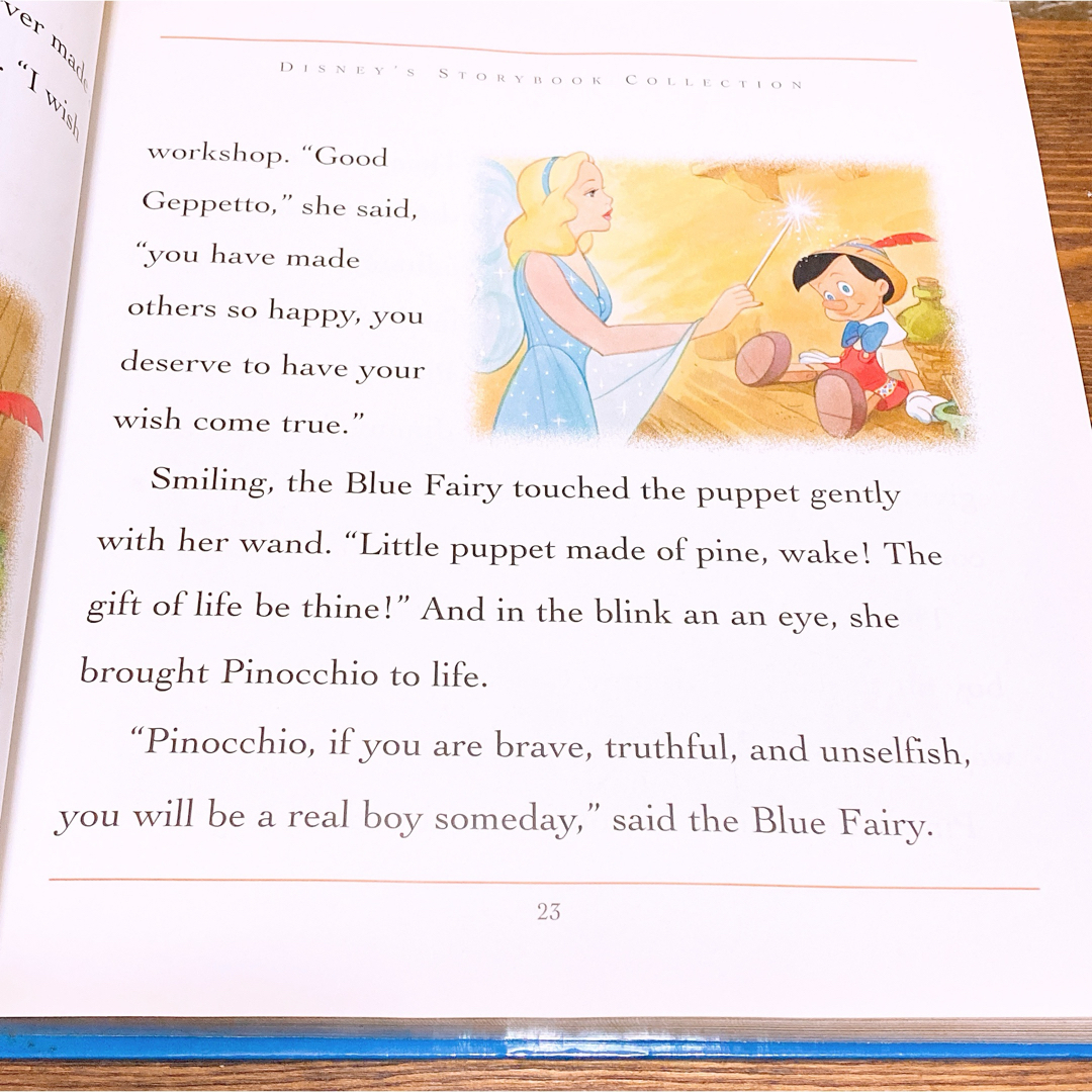 Disney(ディズニー)の【洋書】“Disney Storybook Collection” エンタメ/ホビーの本(洋書)の商品写真