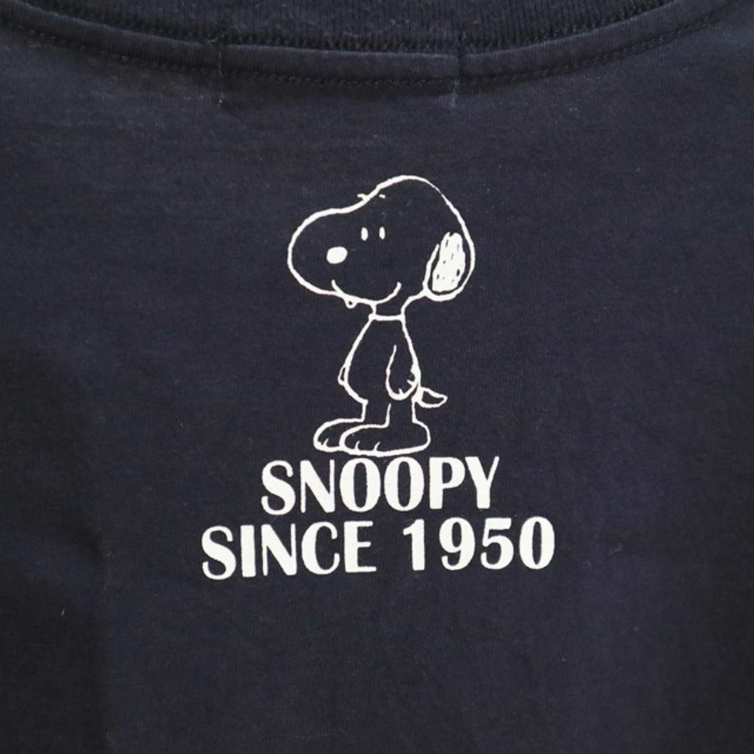 SNOOPY(スヌーピー)のPEANUTS  スヌーピー　ポケットデザインTシャツ　紺　ユニセックス メンズのトップス(Tシャツ/カットソー(半袖/袖なし))の商品写真