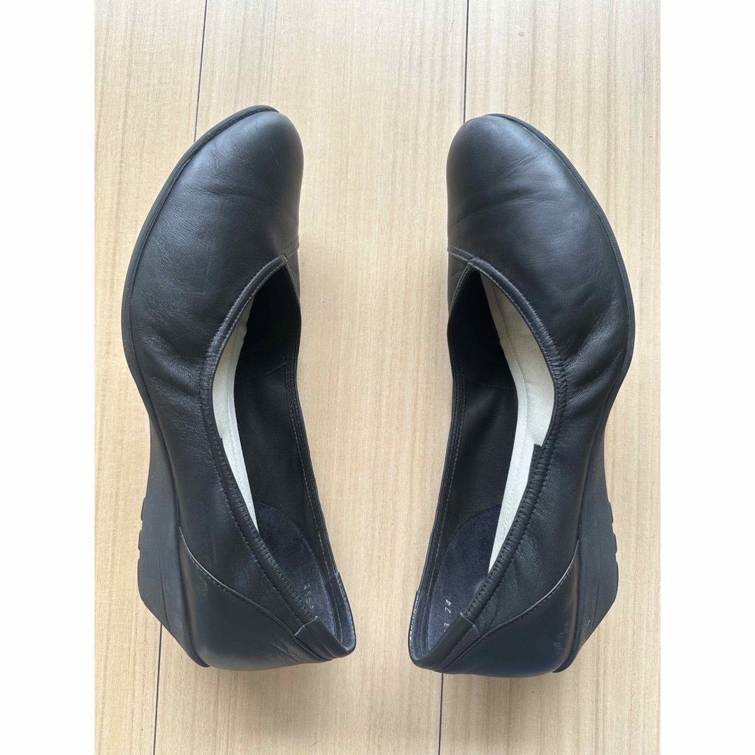 COMPOSITION FIVE(コンポジションファイブ)のcomposition9  黒パンプス 24センチ レディースの靴/シューズ(ハイヒール/パンプス)の商品写真