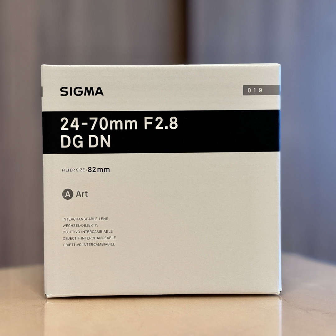 SIGMA(シグマ)の【SIGMA 】24-70mm F2.8 DG DN | Art Eマウント スマホ/家電/カメラのカメラ(レンズ(ズーム))の商品写真